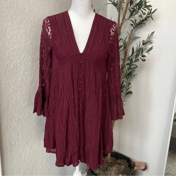 Altar’d State Long Sleeve Tunic Dress w/ lace detailing - Picture 2 of 12